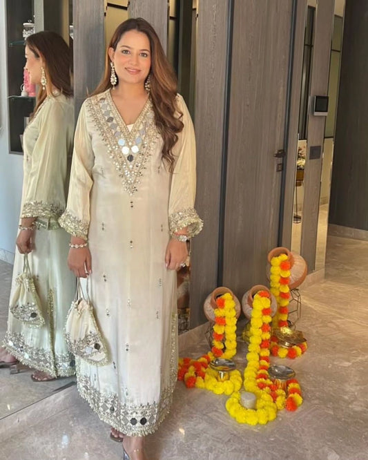 Shahana Handcrafted Mirror Kurta Set